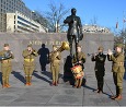 AEF Band combo by Pershing sculpture