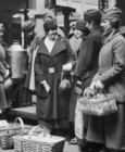 Image from Farmer's Almanac article: American women in WWI