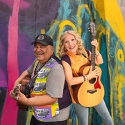 Into the Little Blue House! Wendy & DB