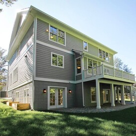 IG Size Green Choice House 