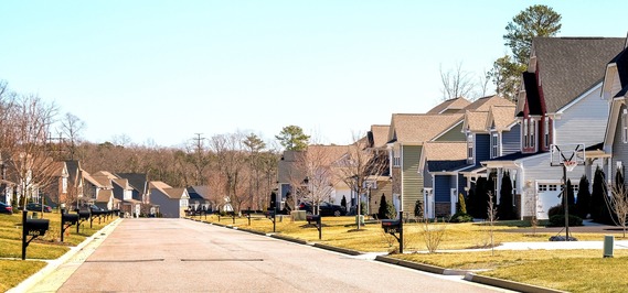 A street in Midlothian's QueensBluff neighborhood