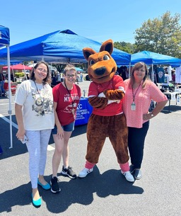 Sandra Mattos at Back to School Event