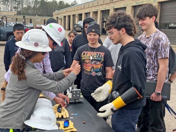 Employees from Dominion Energy recently visited CTC @ Courthouse and interacted with students
