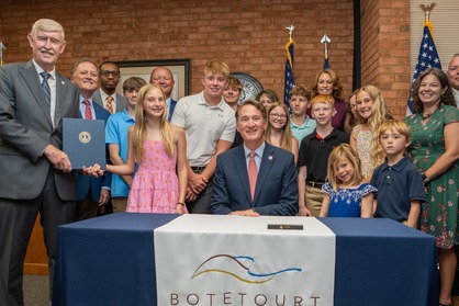 Governor Youngkin, Superintendent Gullickson and more at the signing of the legislation