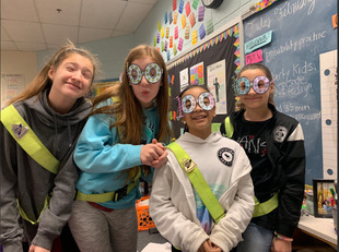 Students Celebrating the 100th day of school
