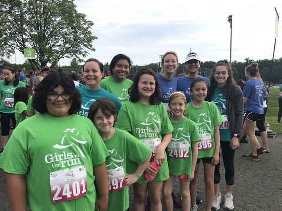 Student at a Girls on the Run Event