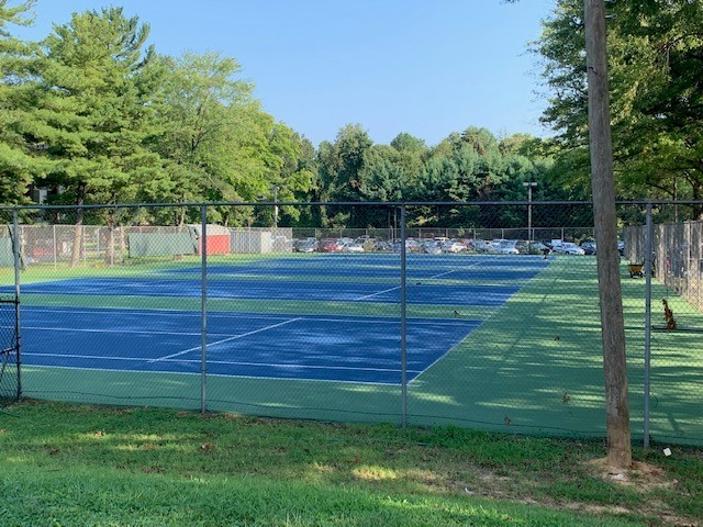 MHS completed tennis courts