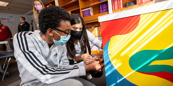 Students in Luther Jackson escape room.