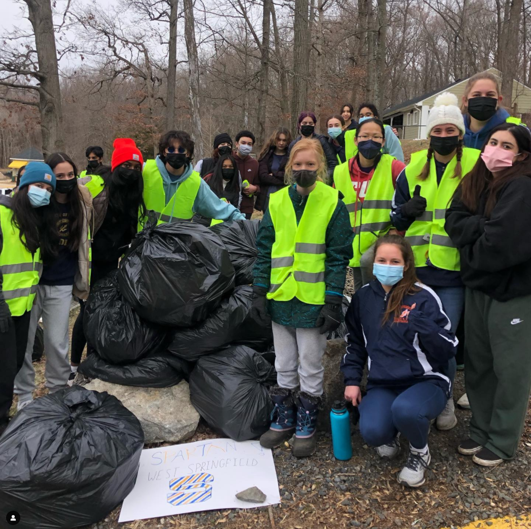 WSHS Interact and Key Clubs - Trash Off!