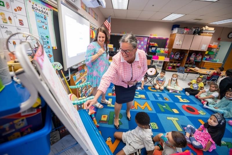 Dr Reid Visits Forestdale