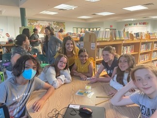 battle of the books team photo