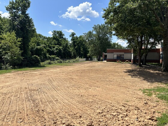 Kent Gardens back area