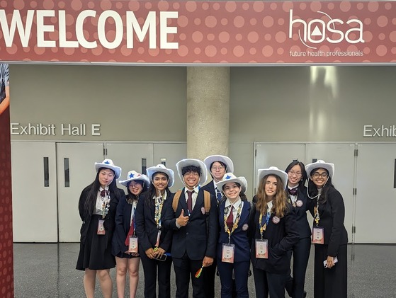 Students at HOSA ILC