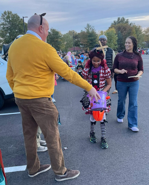 Trunk or Treater at Hybla Valley