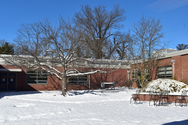 image of snow in the fses courtyard