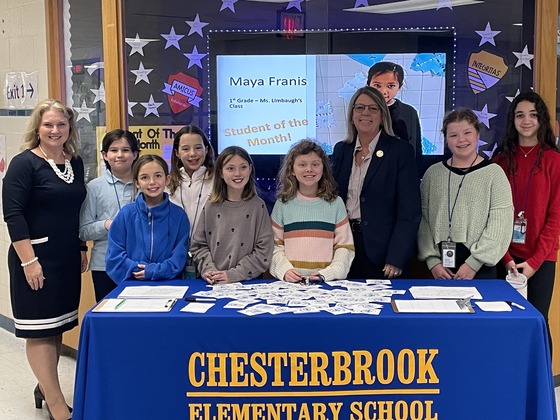 Chesterbrook ES photo with Principal, Robyn Lady, and student ambassadors