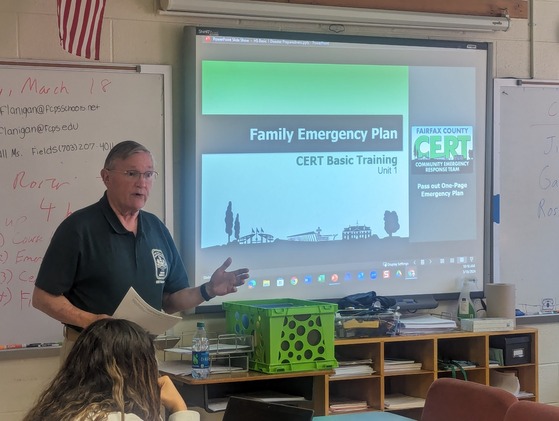 CERT representative presents Family Emergency Plan