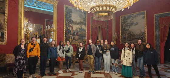 Woodson Students Visit Palacio Real Madrid