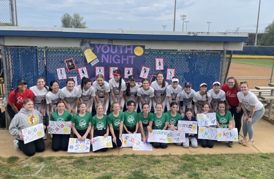 Varsity Softball Team with the NVGSA 12U Dragons