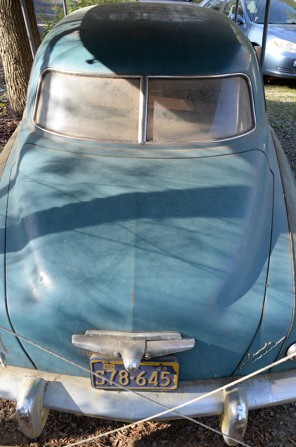 Back side of the Studebaker with split rear windows.