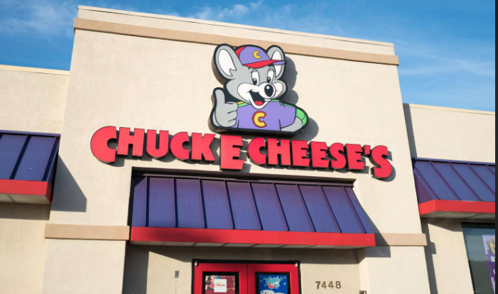 Chuck e' Cheese