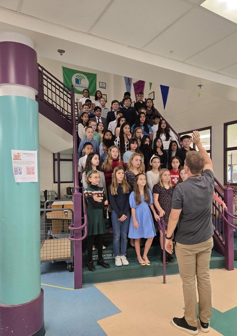 Chorus in the Lobby