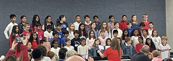 4th grade chorus students