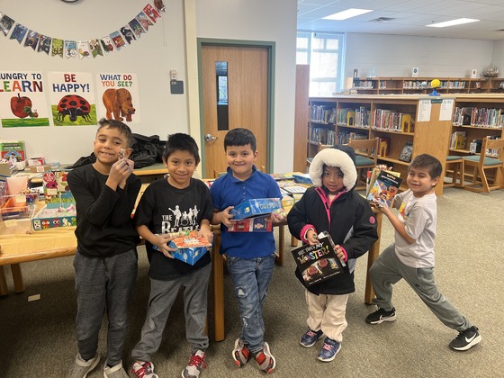 Students enjoying the bookfair