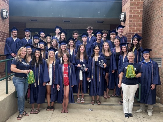 Woodson graduates visit Oak View