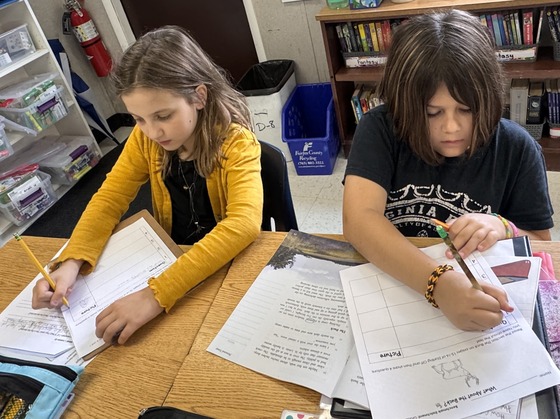 Fourth Graders enjoy reading!