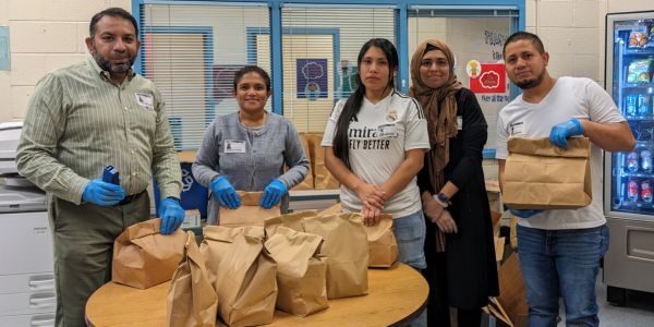 OUr wondeful Fresh Pack Volunteers