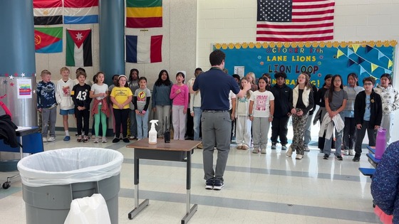 Lane Lion Choir singing The National Anthem