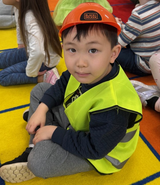 Construction Crew Spirit Day students