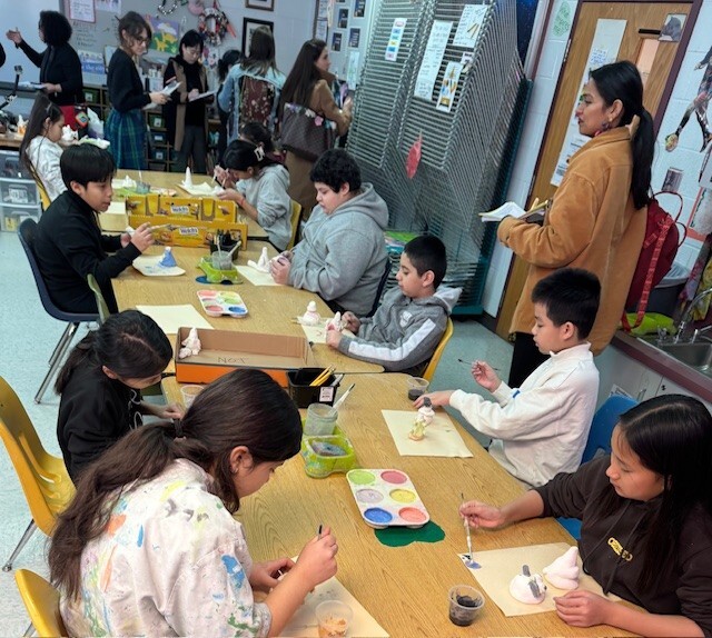 Guest Teachers Visit Mrs. Springfield, Art Teacher