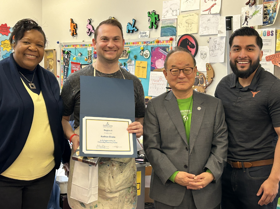 Newington Forest art teacher receives outstanding teacher award