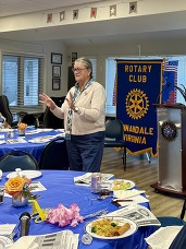 Dr. Reid at the Annandale Rotary Club