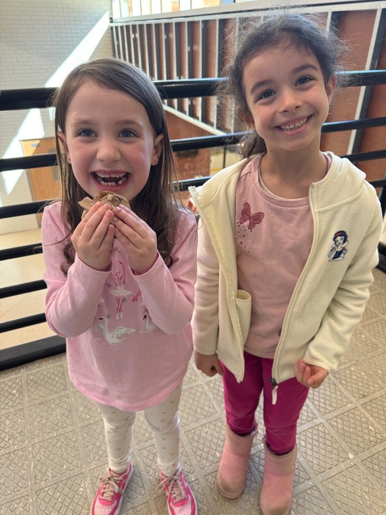 Two students in hallway