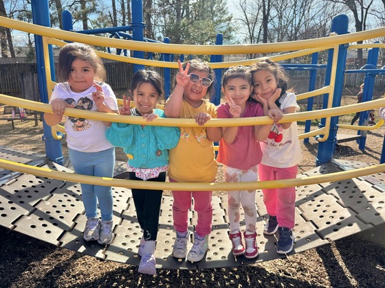 Headstart students during recess