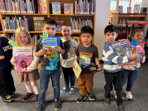 Kinder Library Picture 