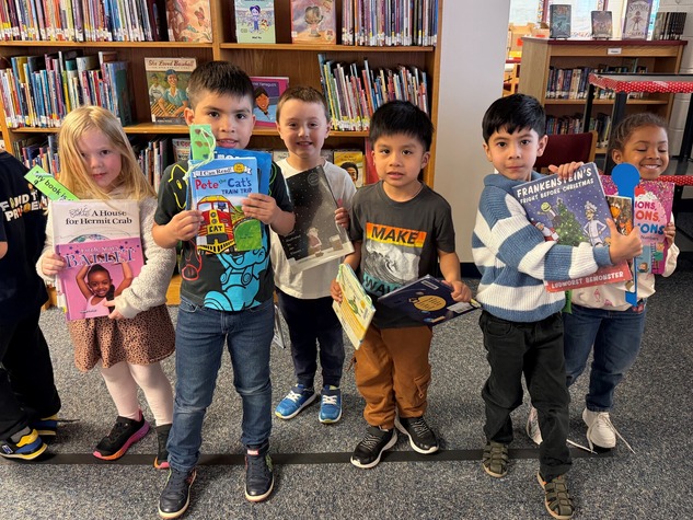 Kinder Library Picture