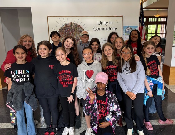 Group of 6th graders who went to TPC across the street from HES and sang to the pre-schoolers.