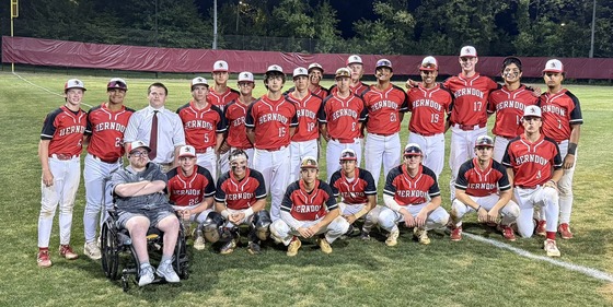 Varsity Baseball Team picture