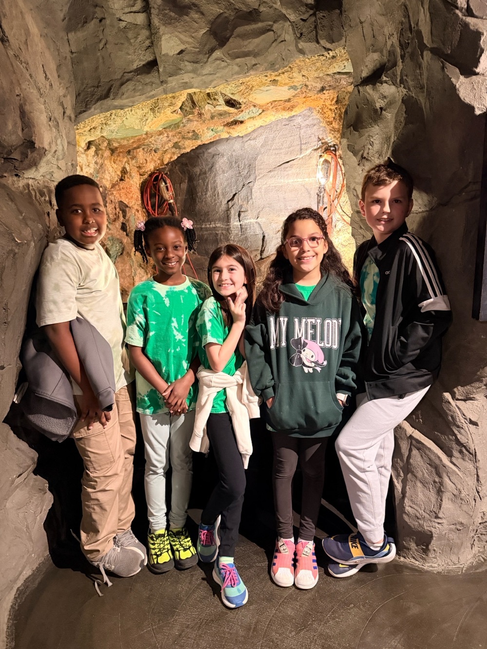 3rd graders at the Natural History Museum