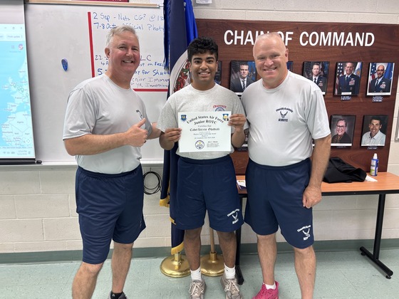 Cadet Ghadiali receiving his award