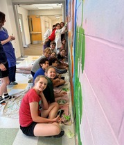 6th Grade Students Paint a Mural