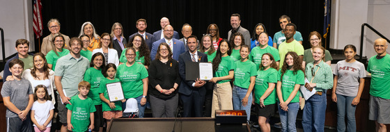Resolution for instructional technology dais photo