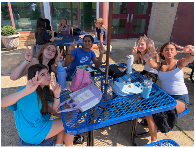 Students enjoying Outdoor Lunch