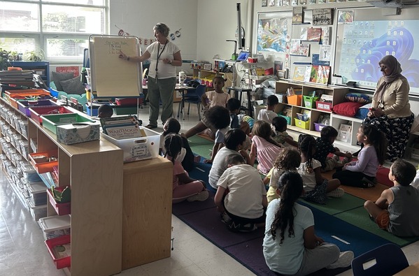 SOARING at SEES: Kindergarten morning meeting