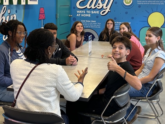 Students learning at Finance Park