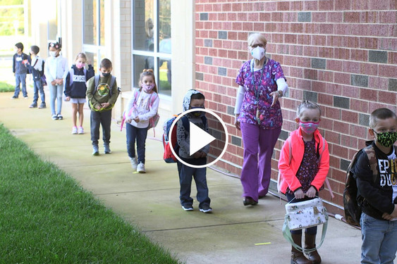 Pre-K and kindergarten students lead off the phase in to in-person learning